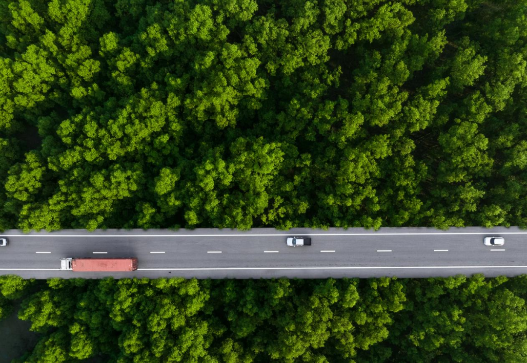 交通运输领域绿色低碳发展